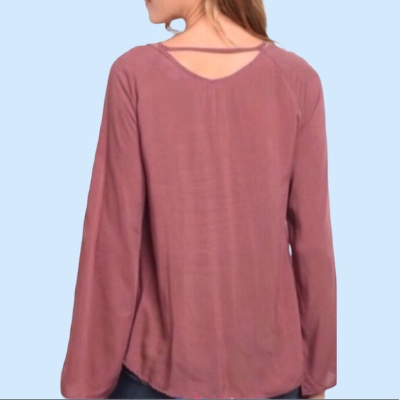❌DONATED❌Brick Mauve Tie Front Surplice Tunic Top - Picture 2 of 12